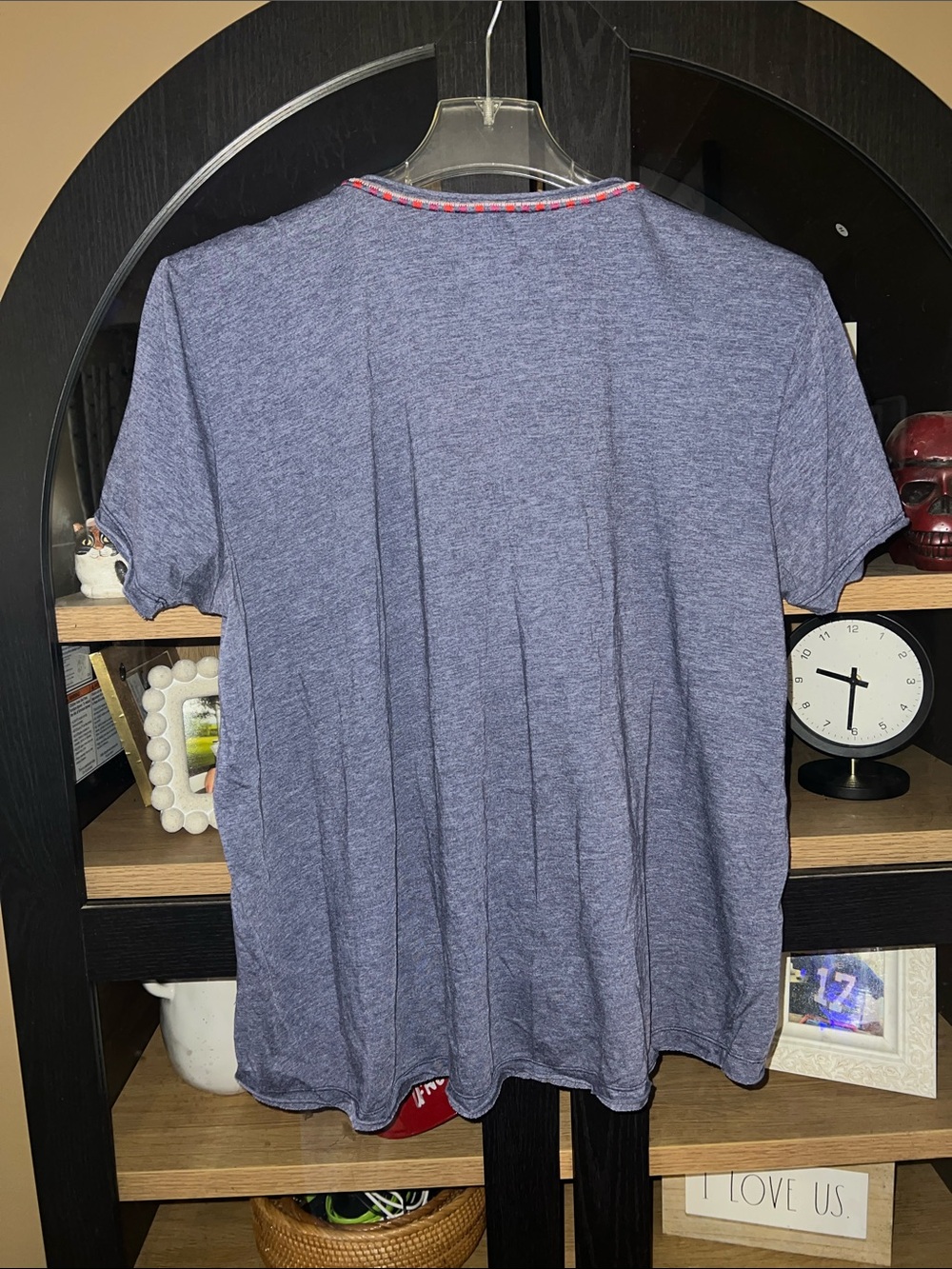Johnny Was Blue Short Sleeve V-Neck Top with Red/Beige Floral Embroidery XL - Picture 8 of 14